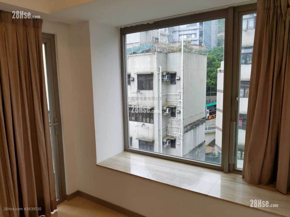 High West Sell 1 Bedroom , 1 Bathroom 396 ft²