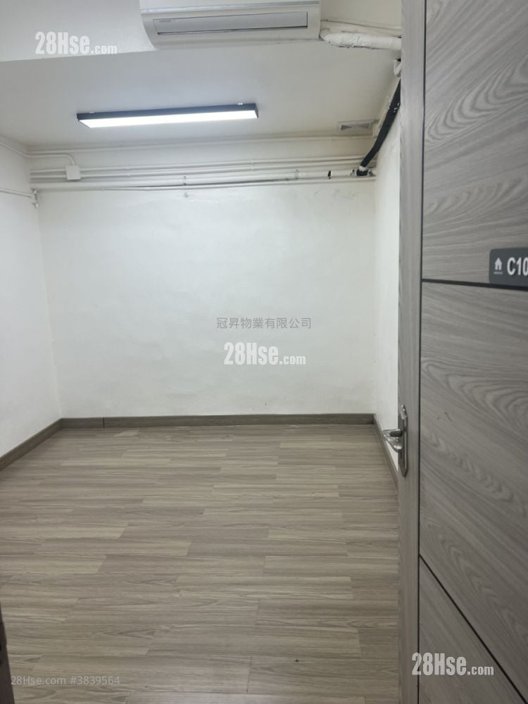 Kwai Hing Industrial Building Rental 140 ft²