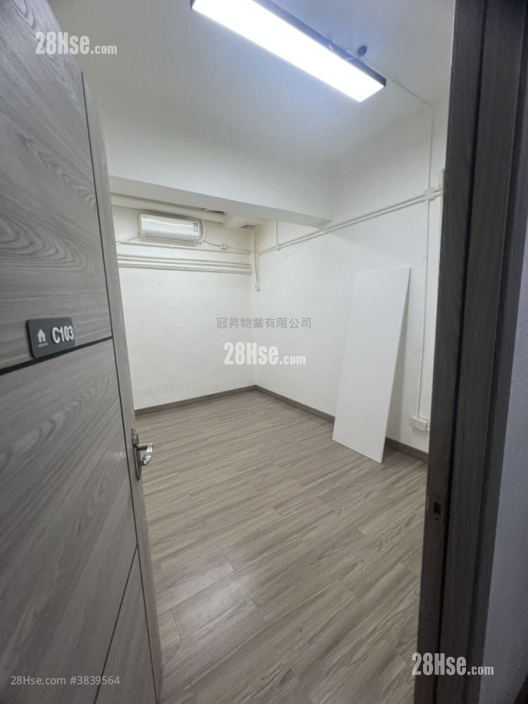 Kwai Hing Industrial Building Rental 140 ft²