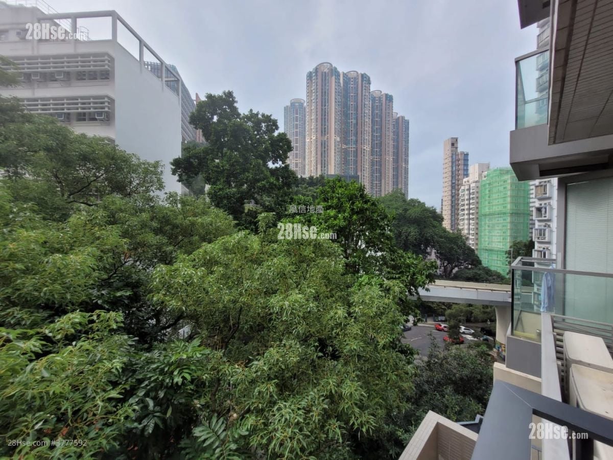 Eivissa Crest Sell 1 Bedroom , 1 Bathroom 306 ft²