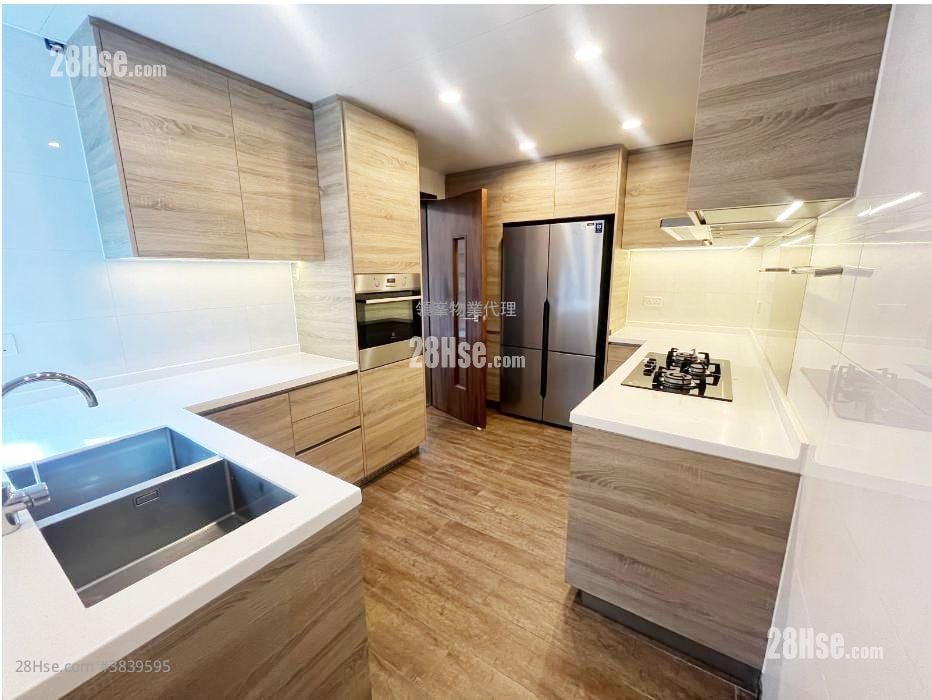 Magazine Gap Towers Rental 3 Bedrooms , 2 Bathrooms 1,900 ft²