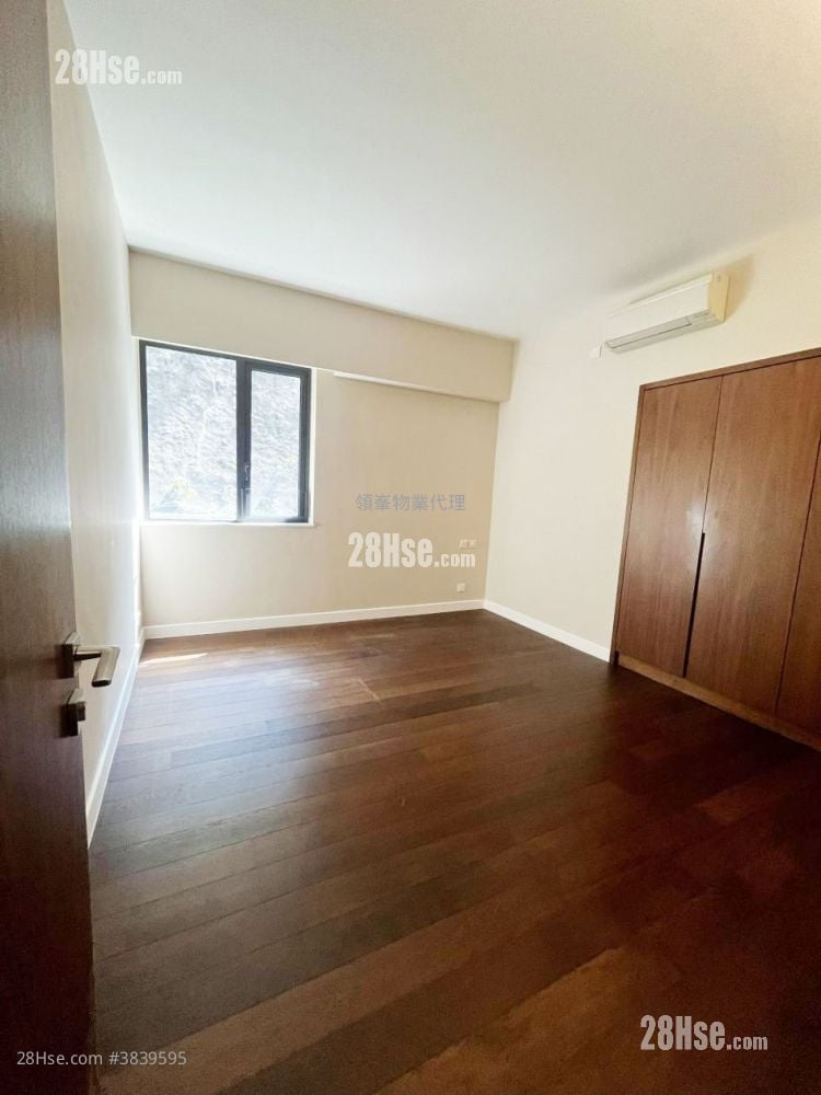 Magazine Gap Towers Rental 3 Bedrooms , 2 Bathrooms 1,900 ft²