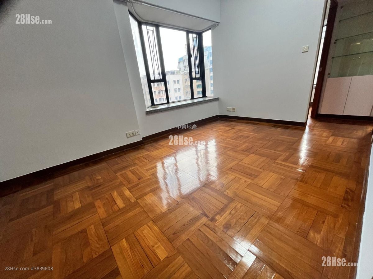 Metropolitan Rise Rental 2 Bedrooms , 1 Bathroom 409 ft²