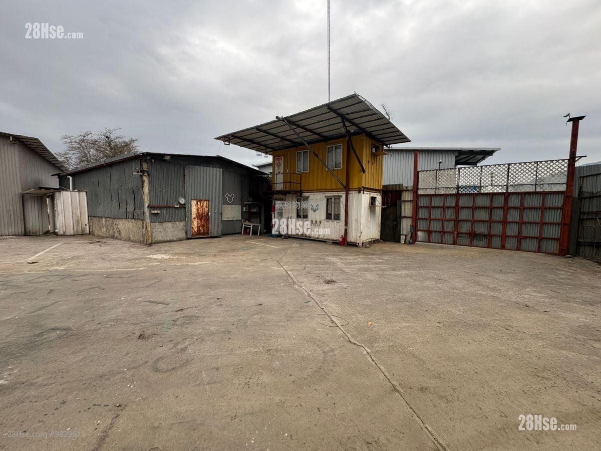 Land Rental 8,000 ft²