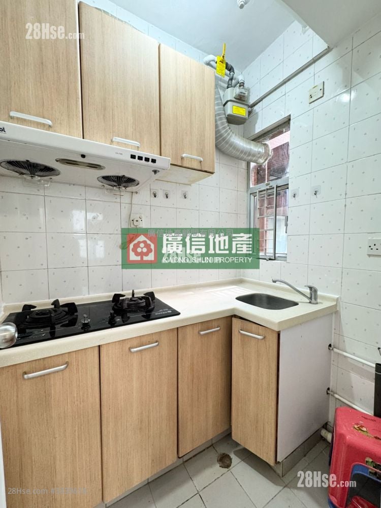 Shun Fung Building Rental 2 Bedrooms , 1 Bathroom 230 ft²