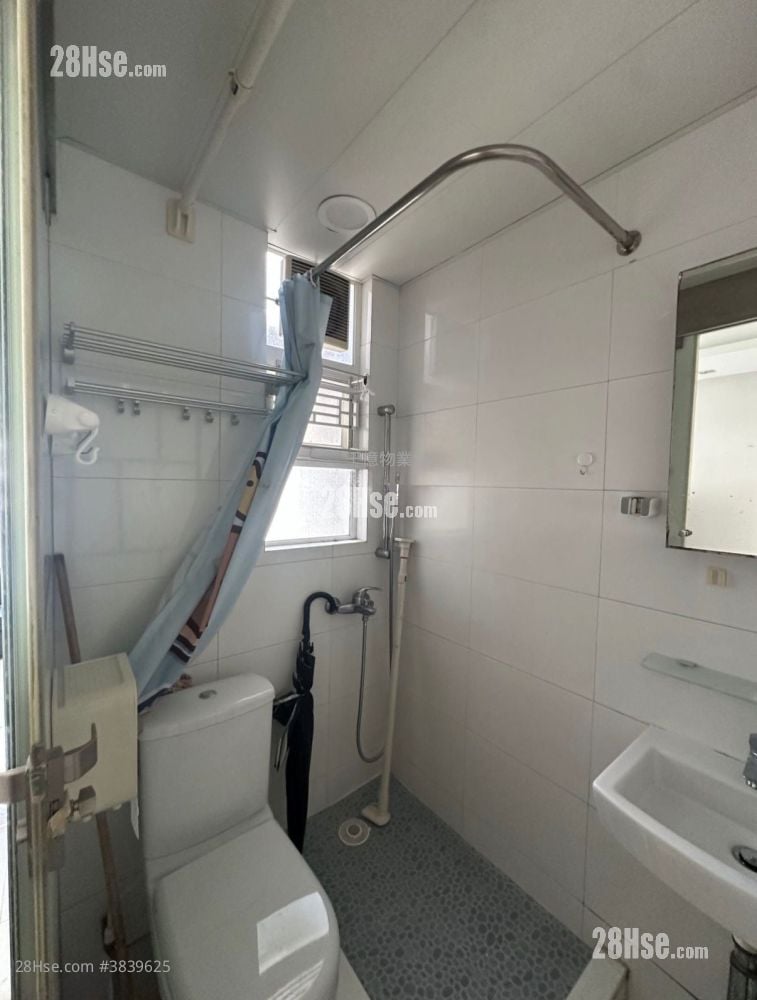 友来大厦 售盘 1 房 , 1 浴室 250 平方尺