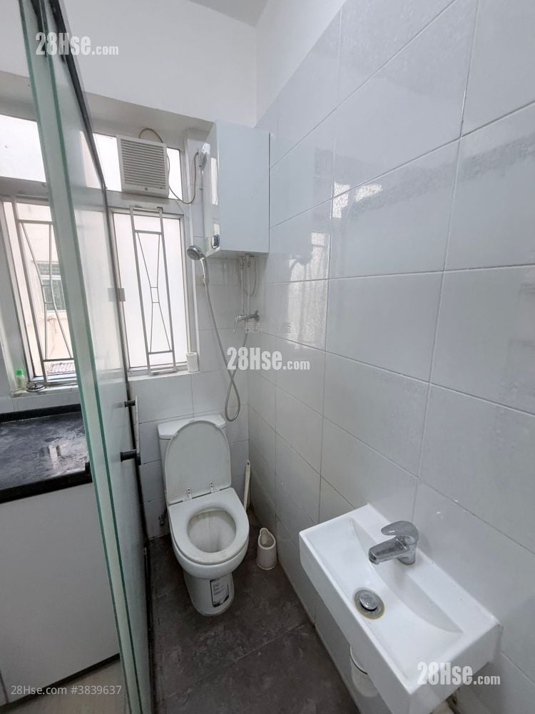 Wing Hing Building Rental 90 ft²