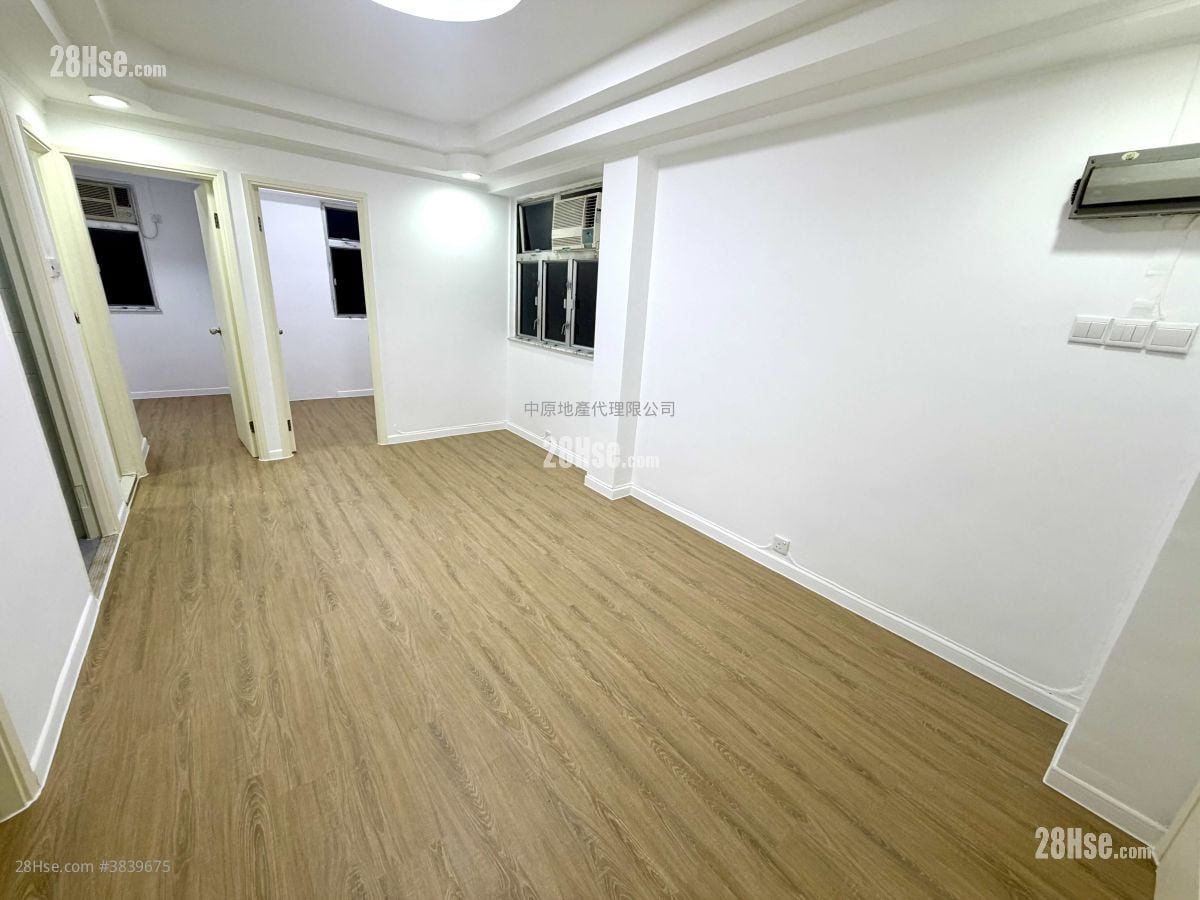 Hing Loong Building Sell 3 Bedrooms , 1 Bathroom 386 ft²