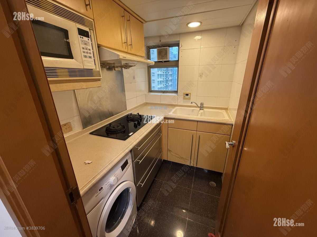 Park Central Rental 2 Bedrooms , 1 Bathroom 406 ft²