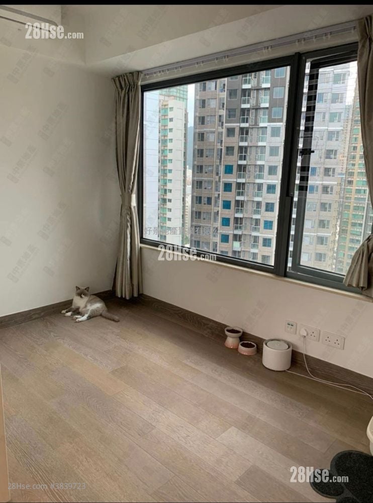 West Park Sell 3 Bedrooms , 1 Bathroom 493 ft²