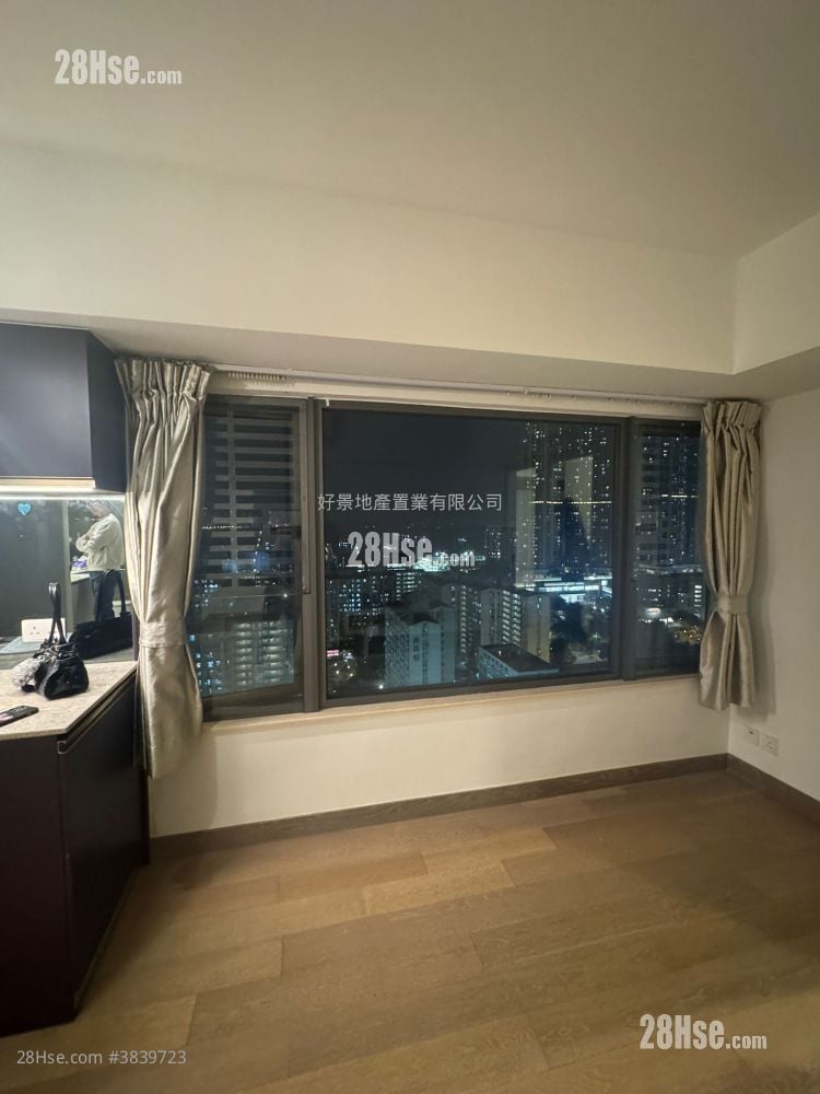 West Park Sell 3 Bedrooms , 1 Bathroom 493 ft²