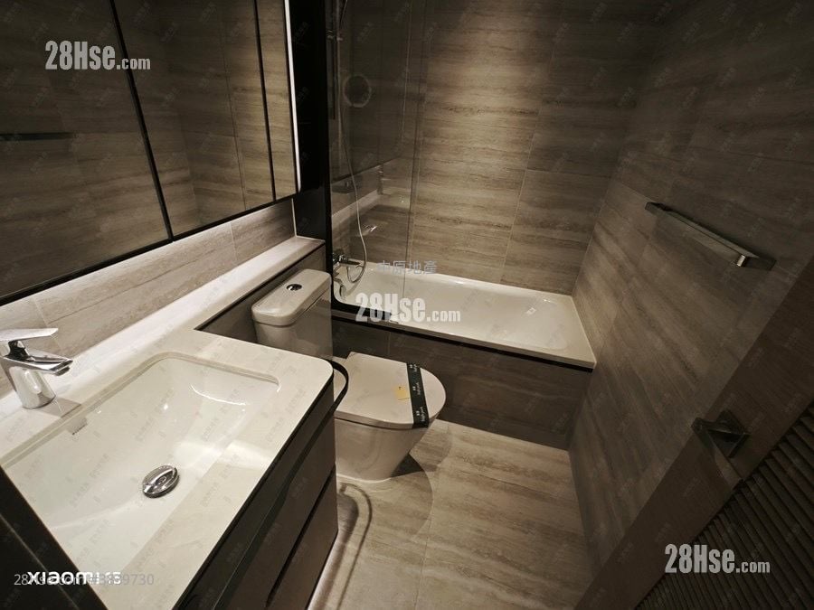 High Park Sell 2 Bedrooms 433 ft²