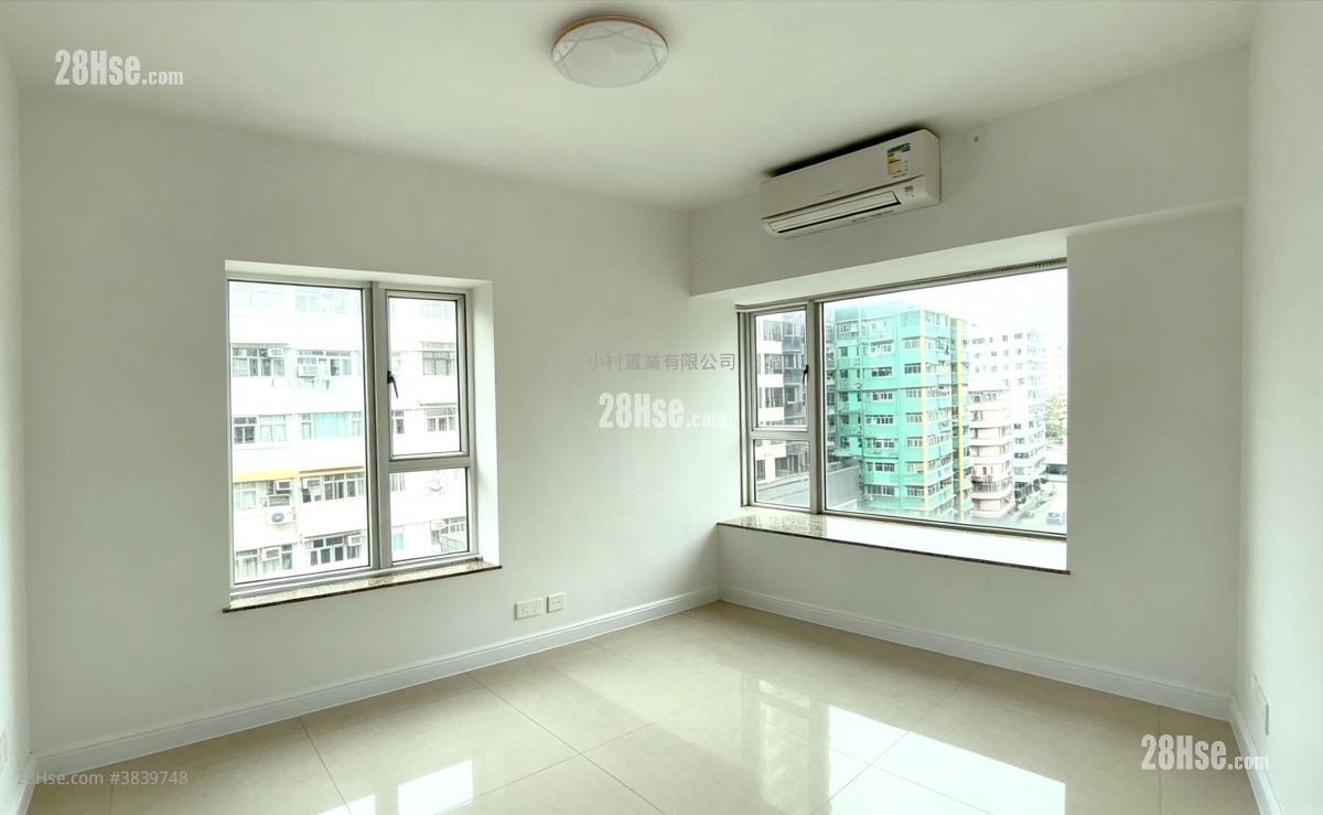 Sky Tower Rental 2 Bedrooms , 1 Bathroom 522 ft²