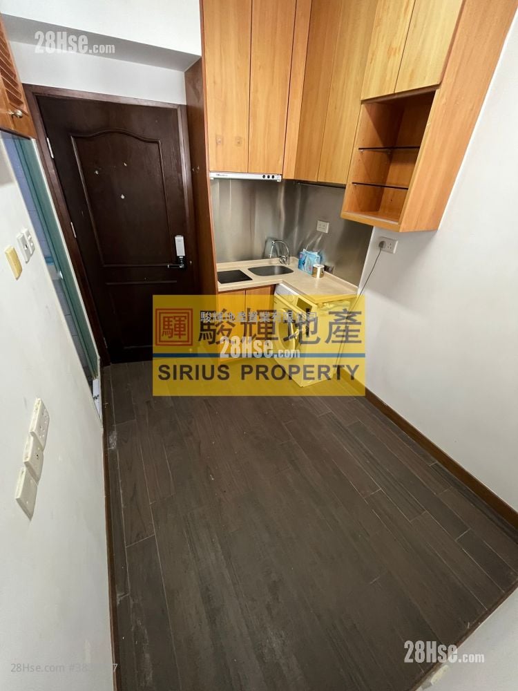 King Wong Building Rental 188 ft²