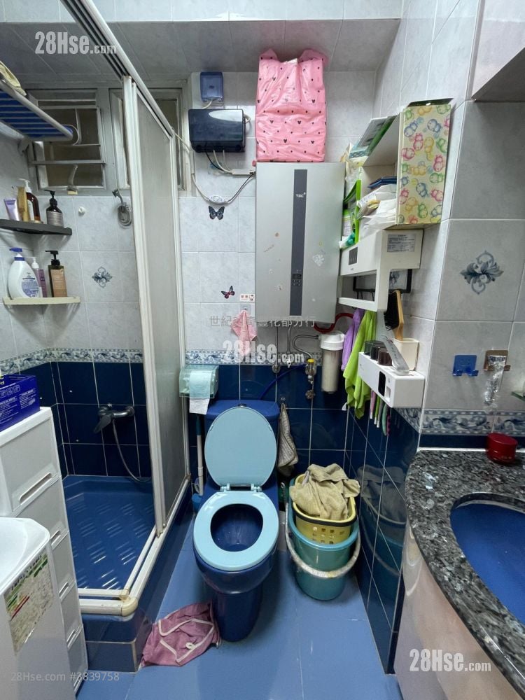 Fanling Centre Sell 3 Bedrooms , 2 Bathrooms 513 ft²