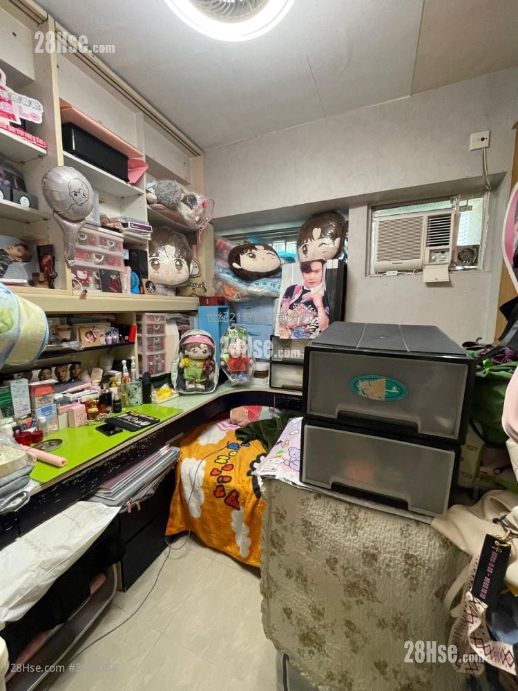 Fanling Centre Sell 3 Bedrooms , 2 Bathrooms 513 ft²