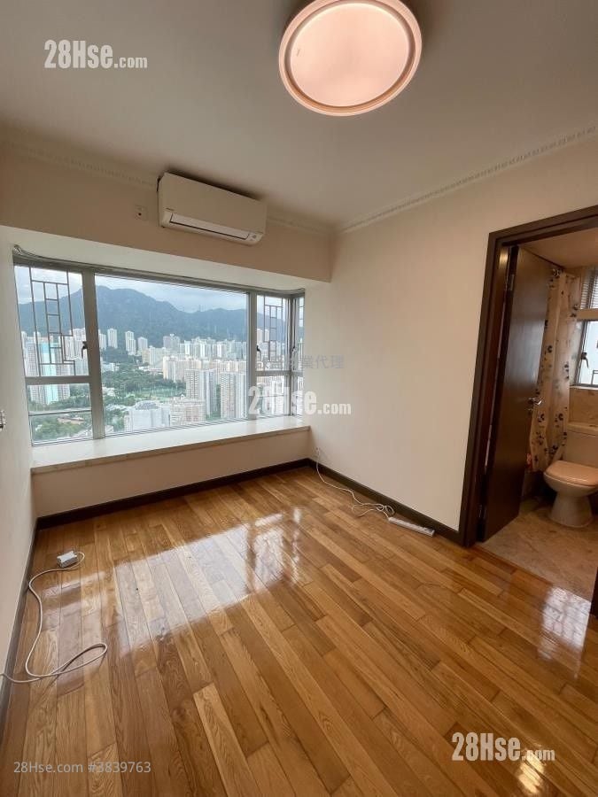Le Billionnaire Sell 3 Bedrooms , 2 Bathrooms 889 ft²
