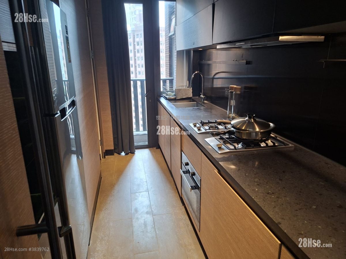 The Pavilia Hill Sell 3 Bedrooms , 2 Bathrooms 915 ft²