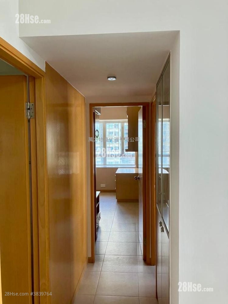 Ravana Garden Sell 3 Bedrooms , 2 Bathrooms 564 ft²