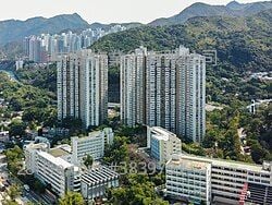 丰盛苑 售盘 2 房 , 1 浴室 381 平方尺