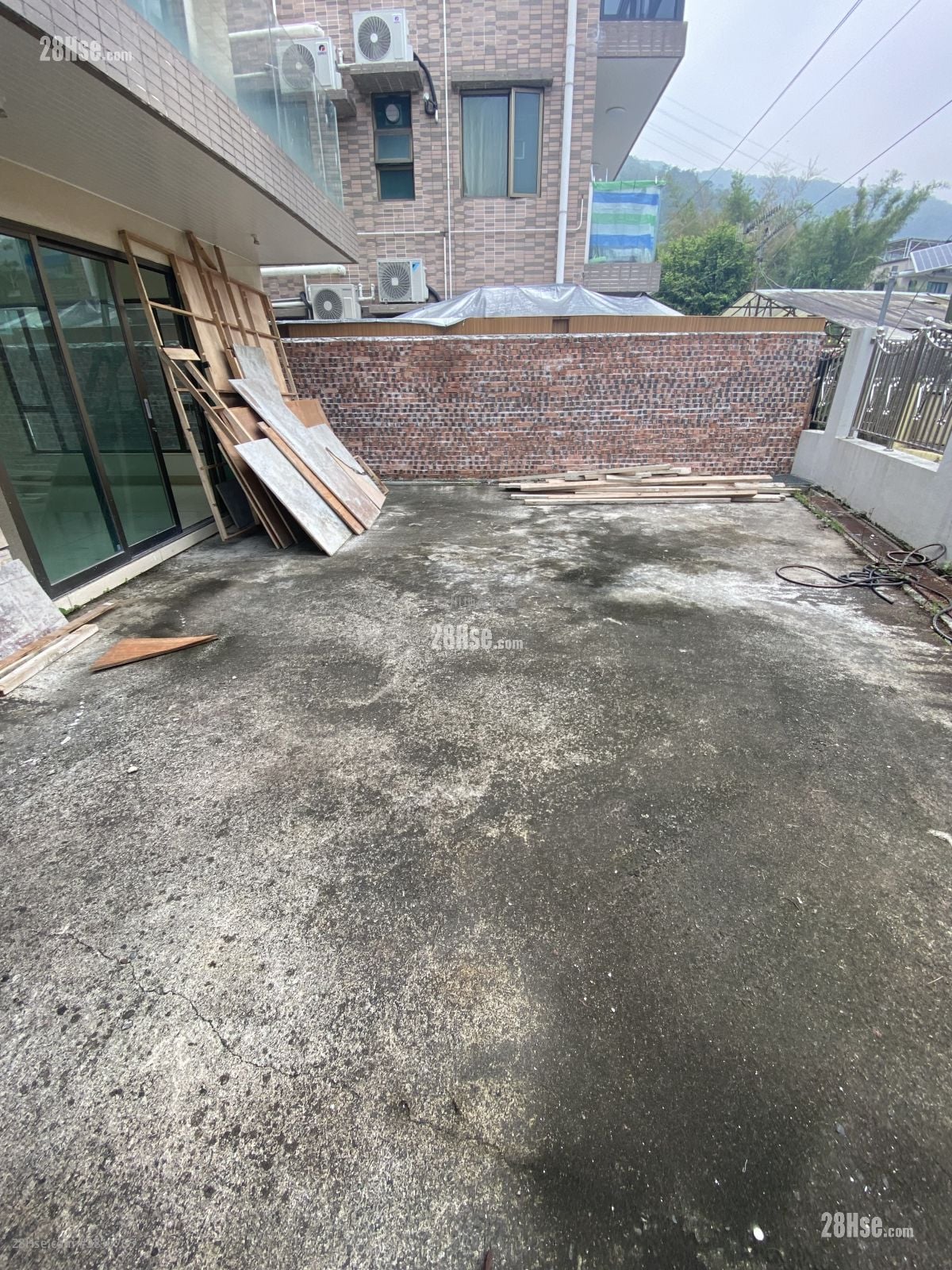 Village Sell 2 Bedrooms , 1 Bathroom 680 ft²