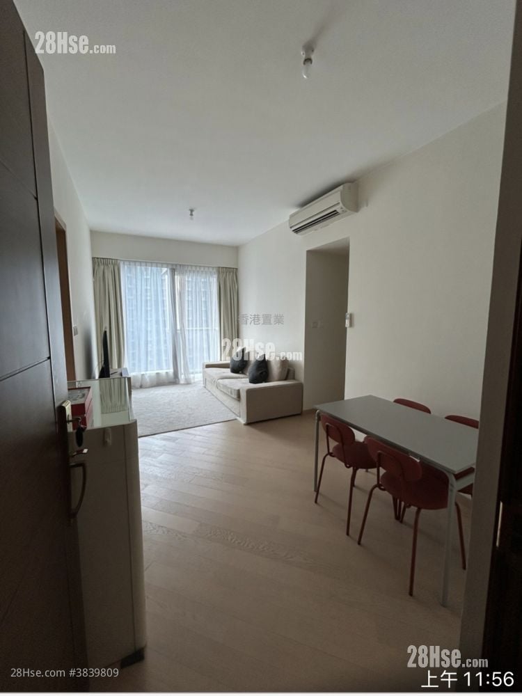 Grand Central Rental 2 Bedrooms 583 ft²