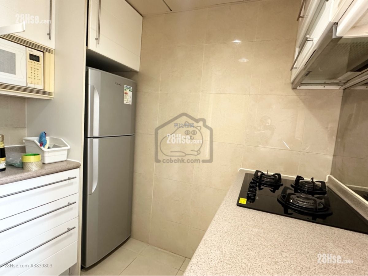 Queen's Terrace Rental 1 Bedroom , 1 Bathroom 322 ft²