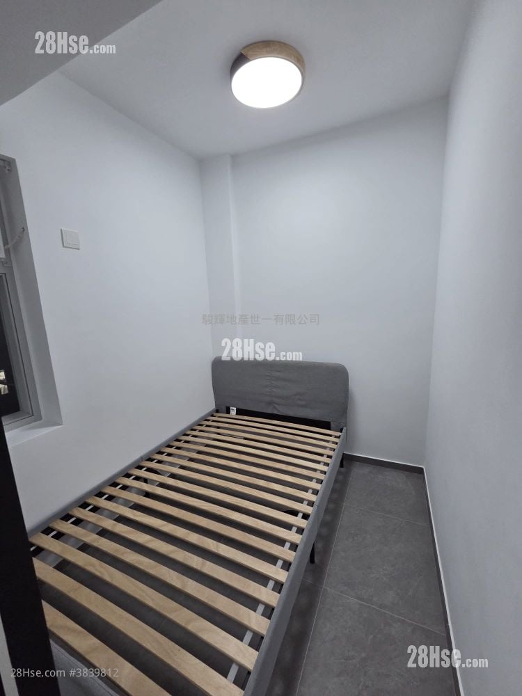 Wing Tak Building Rental 1 Bedroom , 1 Bathroom 160 ft²
