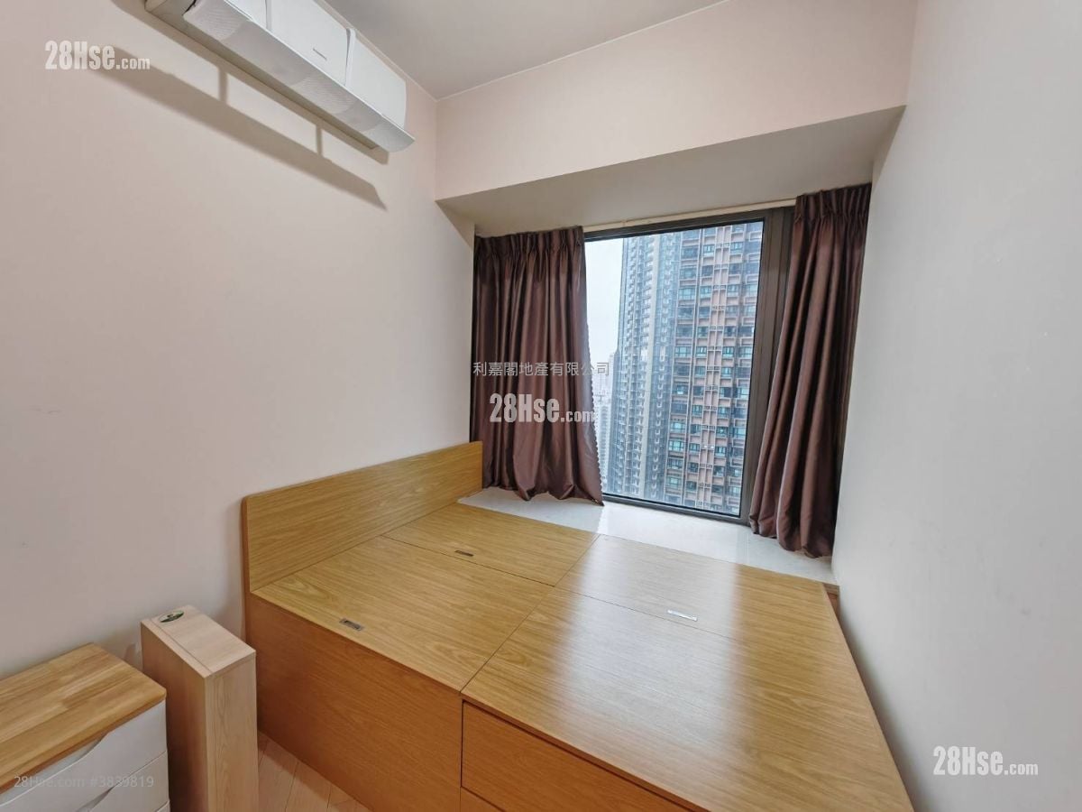 Grand Yoho Rental 2 Bedrooms 498 ft²