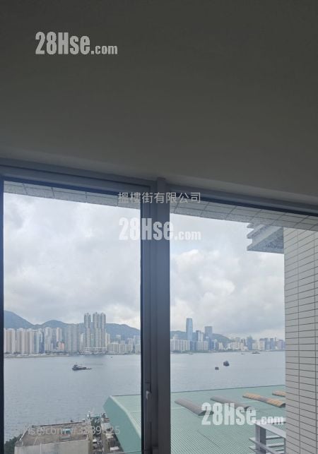 The Coast Line Sell 723 ft²
