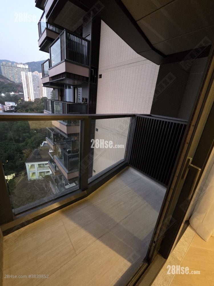 Uptown East Sell 287 ft²