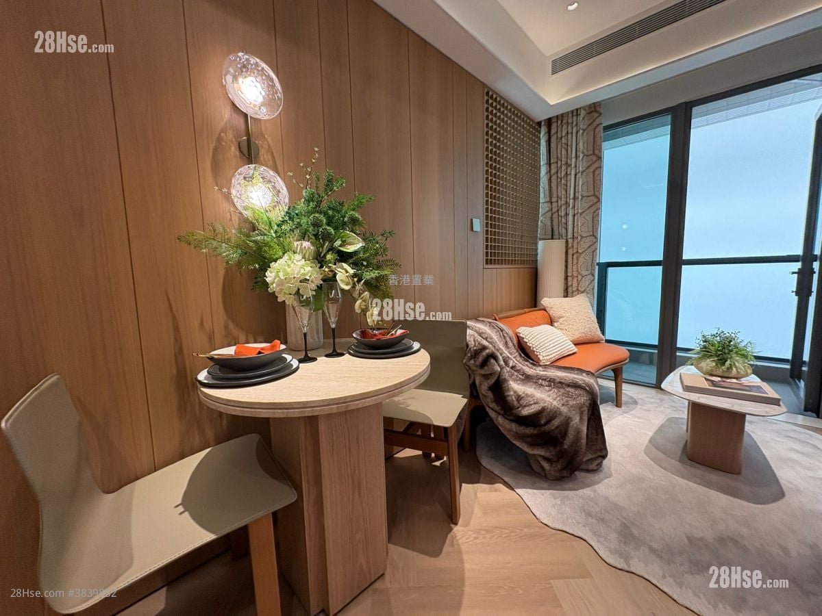 Uptown East Sell 287 ft²