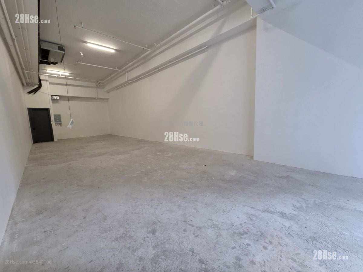 Dr. Kong Centre Rental Studio , 2 Toilets