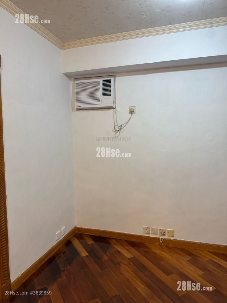 Tsuen Tak Garden Sell 2 Bedrooms 341 ft²