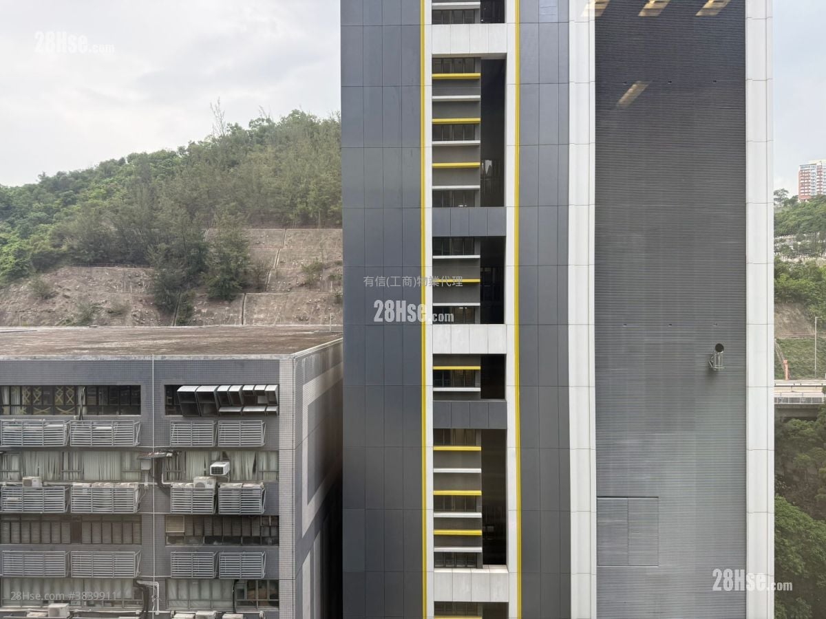 Global Gateway Tower Rental 984 ft²