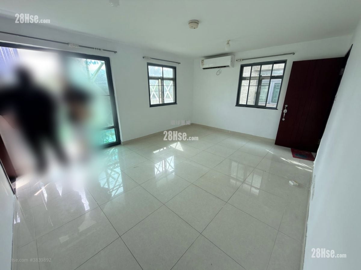 Village Sell 3 Bedrooms , 1 Bathroom