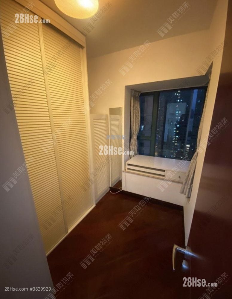 The Long Beach Sell 2 Bedrooms 549 ft²