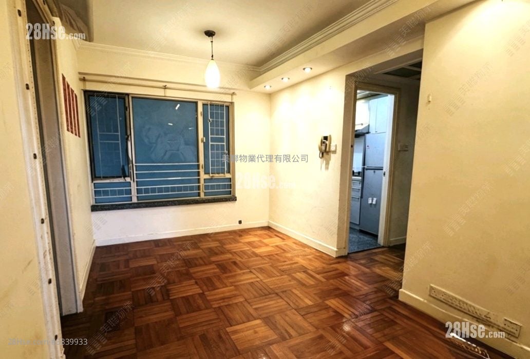 La Cite Noble Sell 2 Bedrooms , 1 Bathroom 434 ft²