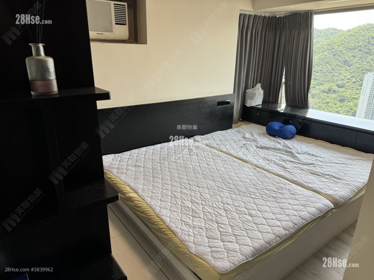 The Grandiose Sell 3 Bedrooms , 2 Bathrooms 787 ft²