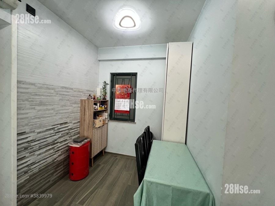 The Metro City Sell 3 Bedrooms 538 ft²