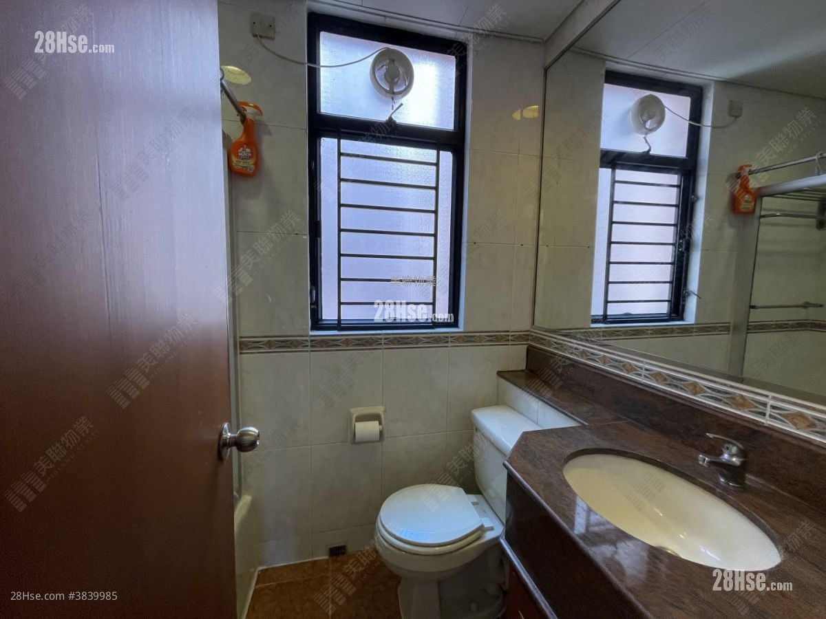 Meadowlands Sell 3 Bedrooms , 2 Bathrooms 763 ft²