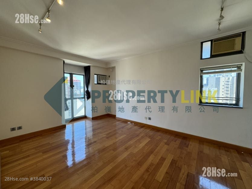 Hollywood Terrace Sell 2 Bedrooms , 1 Bathroom 616 ft²