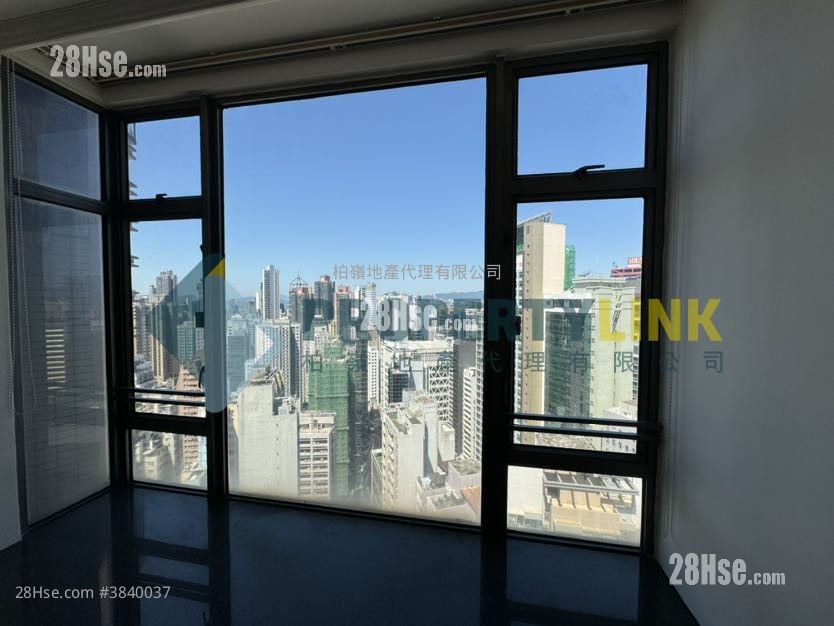 Hollywood Terrace Sell 2 Bedrooms , 1 Bathroom 616 ft²