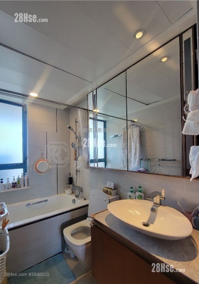 The Long Beach Sell 3 Bedrooms , 3 Bathrooms 1,202 ft²