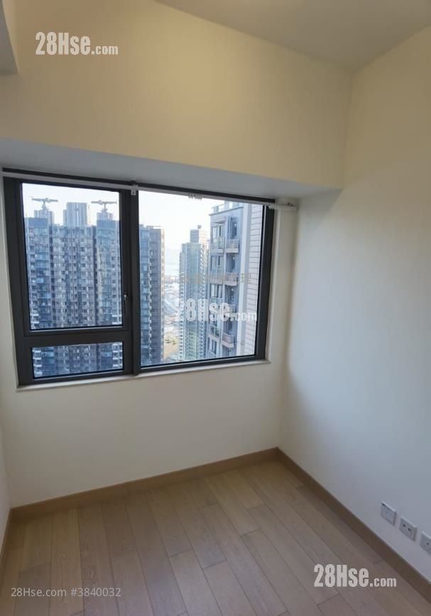 Victoria Skye Sell 2 Bedrooms , 1 Bathroom 438 ft²