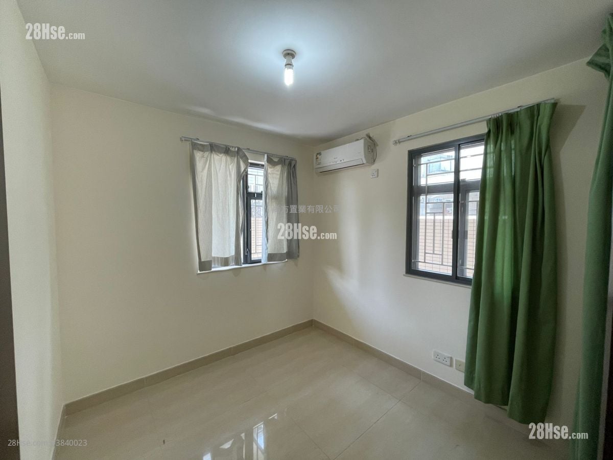 Village Sell 3 Bedrooms , 1 Bathroom 700 ft²