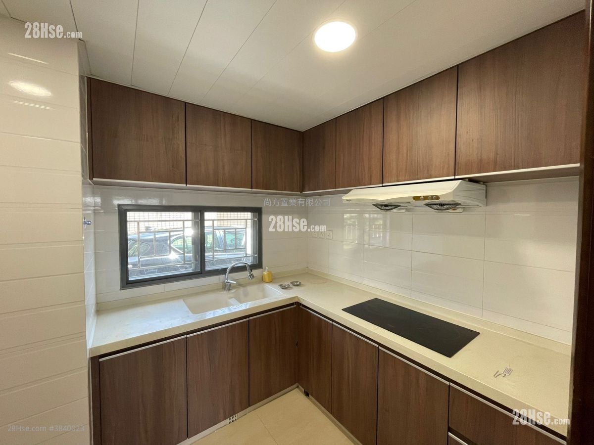 Village Sell 3 Bedrooms , 1 Bathroom 700 ft²