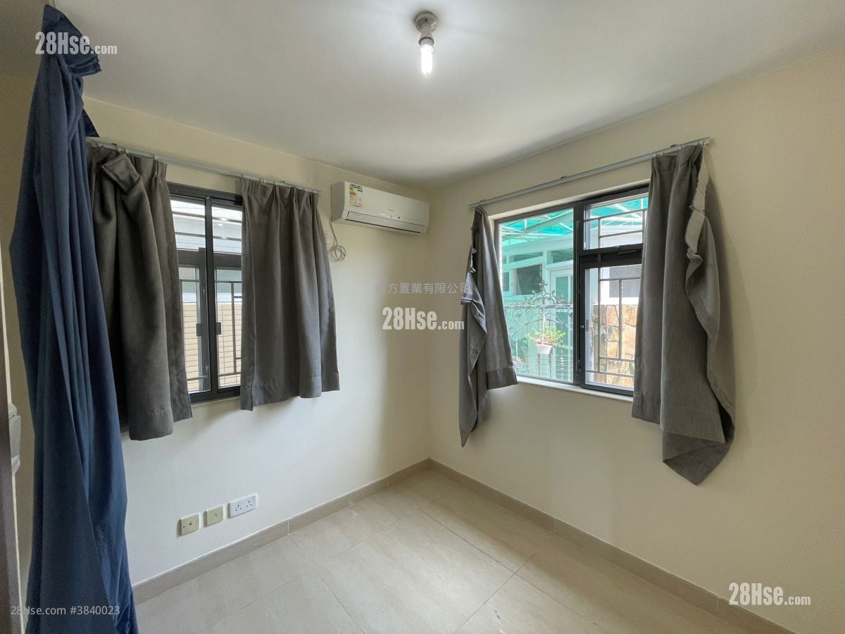 Village Sell 3 Bedrooms , 1 Bathroom 700 ft²