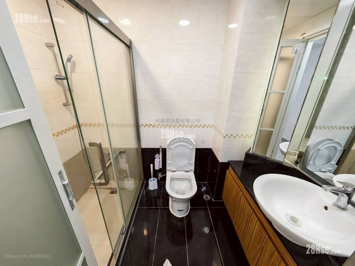 Rambler Crest Rental 2 Bedrooms , 1 Bathroom 485 ft²