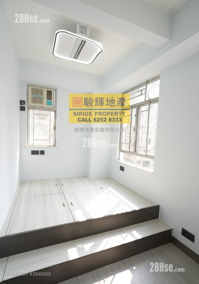 Season Mansion Rental 271 ft²
